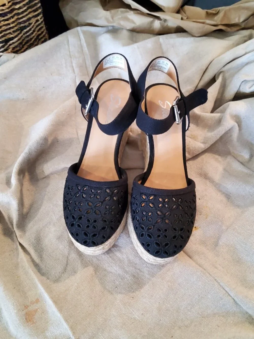 Skechers Wedge Espadrille shoes size 7